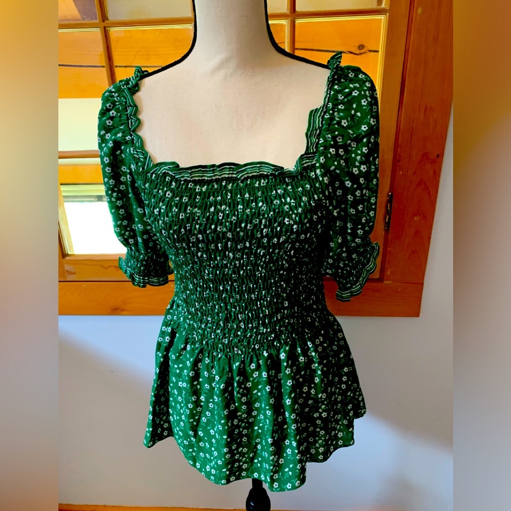 NWT Max Studio Smocked Top- Size Large